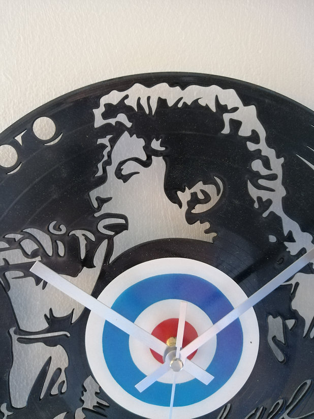 Michael Jackson Cut Vinyl Clock close up 1