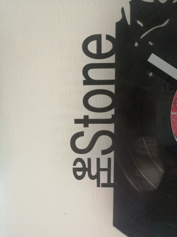 Stone Roses Vinyl Clock close up 3